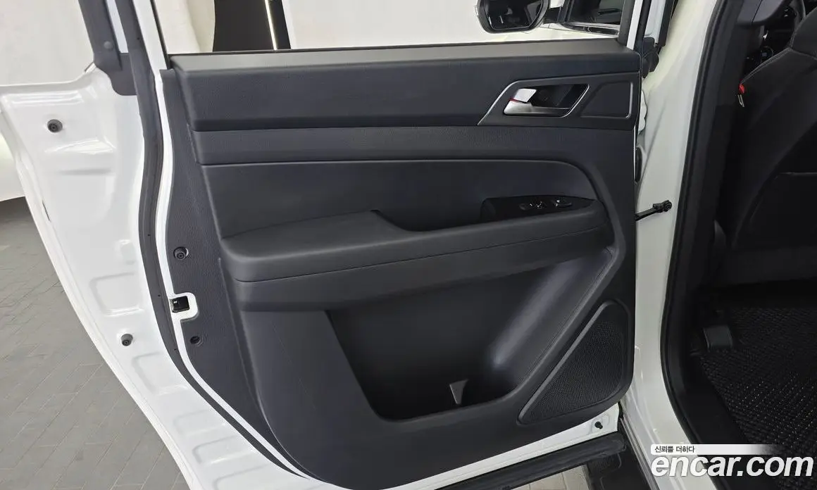 SsangYong Rexton 2023 2.2 автомат (гидро), фото 15 SsangYong Rexton 2023 2.2 автомат (гидро), фото 15
