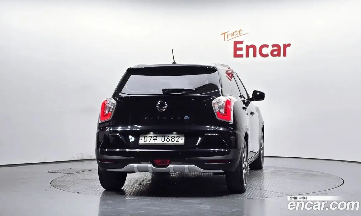 SsangYong TIBOLI 2015 1.6 автомат (гидро), фото 3 SsangYong TIBOLI 2015 1.6 автомат (гидро), фото 3