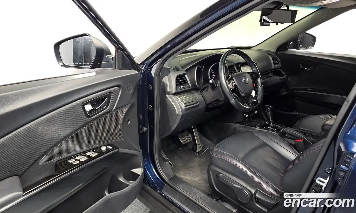 SsangYong TIBOLI 2016 1.6 автомат (гидро), фото 13 SsangYong TIBOLI 2016 1.6 автомат (гидро), фото 13
