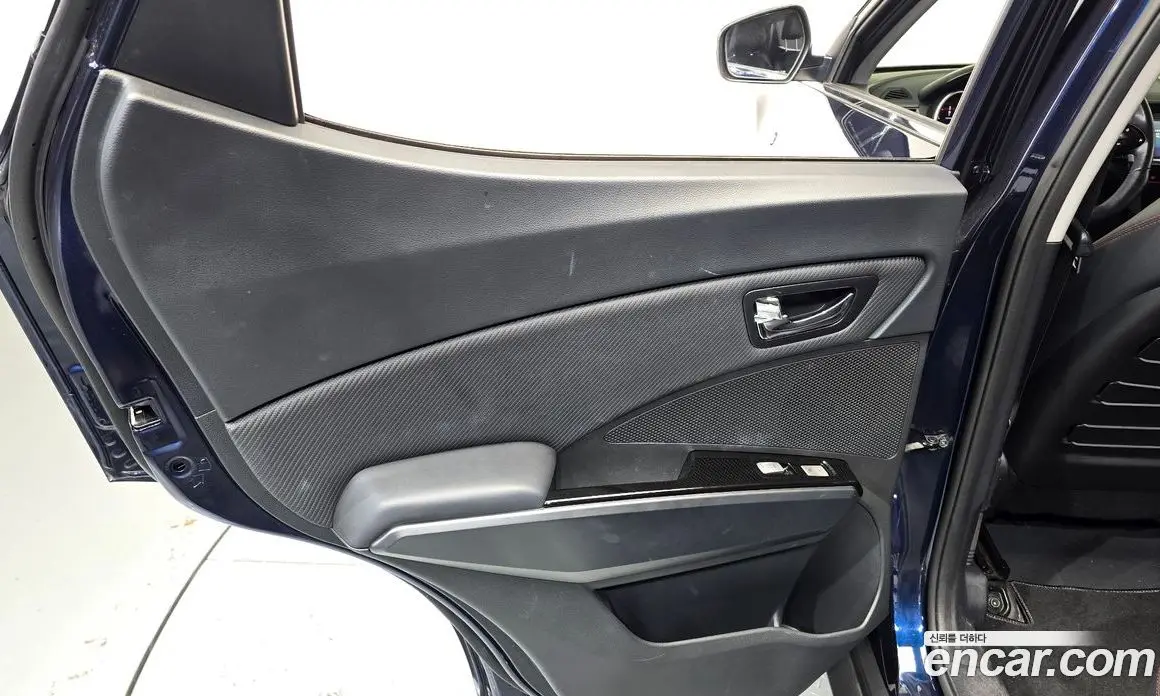 SsangYong TIBOLI 2016 1.6 автомат (гидро), фото 15 SsangYong TIBOLI 2016 1.6 автомат (гидро), фото 15