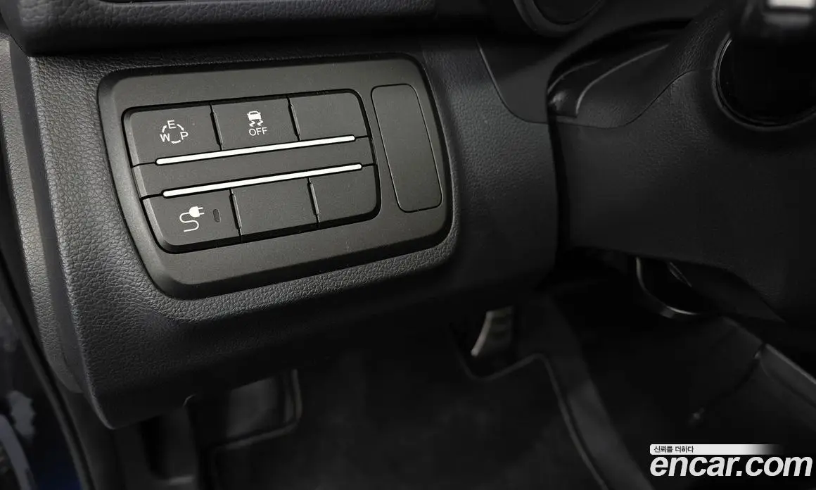 SsangYong TIBOLI 2016 1.6 автомат (гидро), фото 26 SsangYong TIBOLI 2016 1.6 автомат (гидро), фото 26