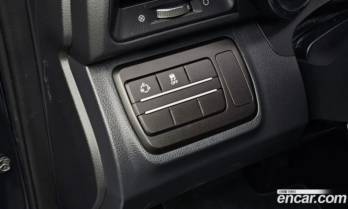 SsangYong TIBOLI 2018 1.6 автомат (гидро), фото 23 SsangYong TIBOLI 2018 1.6 автомат (гидро), фото 23