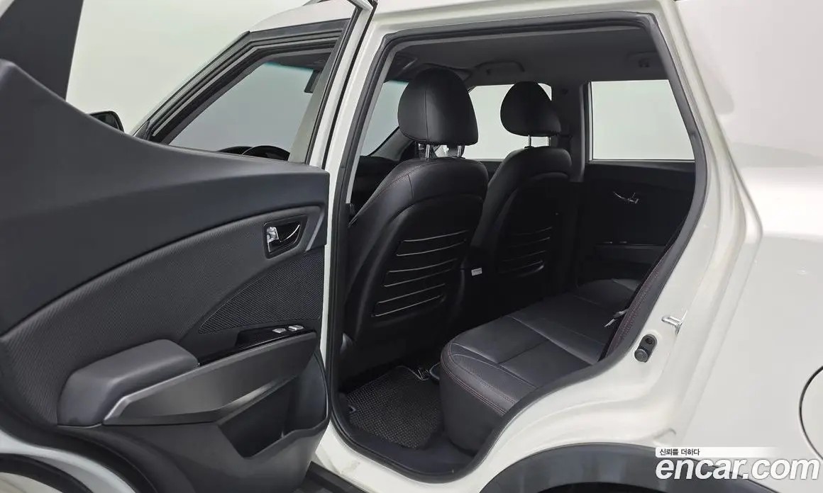 SsangYong TIBOLI 2018 1.6 автомат (гидро), фото 16