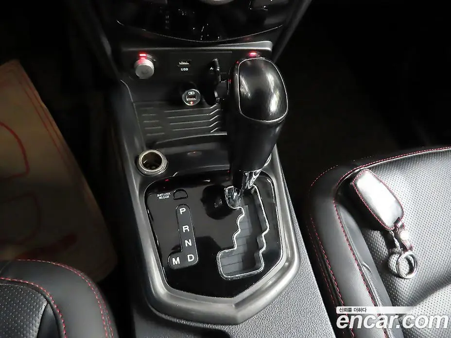 SsangYong TIBOLI 2018 1.6 автомат (гидро), фото 9 SsangYong TIBOLI 2018 1.6 автомат (гидро), фото 9