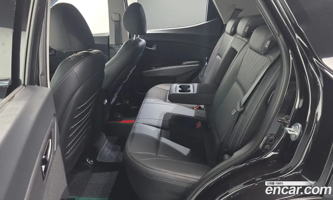 SsangYong TIBOLI 2018 1.6 автомат (гидро), фото 18 SsangYong TIBOLI 2018 1.6 автомат (гидро), фото 18
