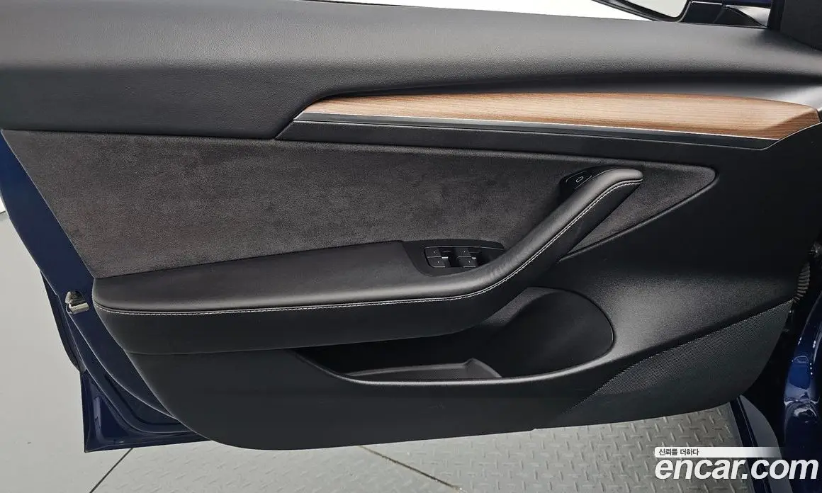 Tesla Model 3 2022 0.2 автомат (гидро), фото 14