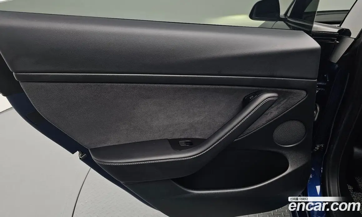 Tesla Model 3 2022 0.2 автомат (гидро), фото 15