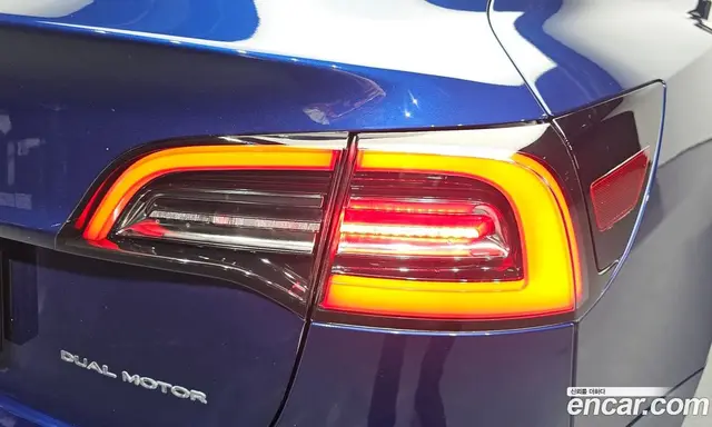 Tesla Model 3 2022 0.2 автомат (гидро), миниатюра 9