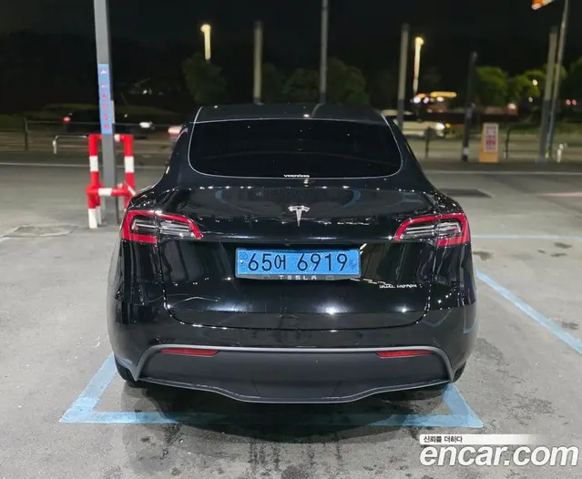 Tesla Model Y 2021 автомат (гидро), миниатюра 4 Tesla Model Y 2021 автомат (гидро), миниатюра 4