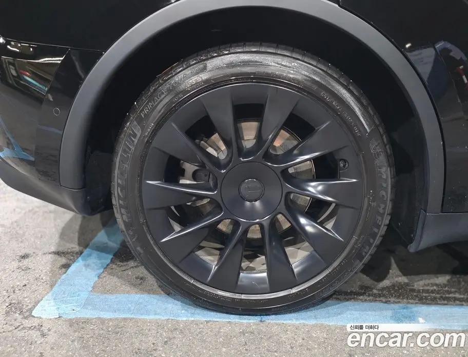 Tesla Model Y 2021 автомат (гидро), фото 5 Tesla Model Y 2021 автомат (гидро), фото 5