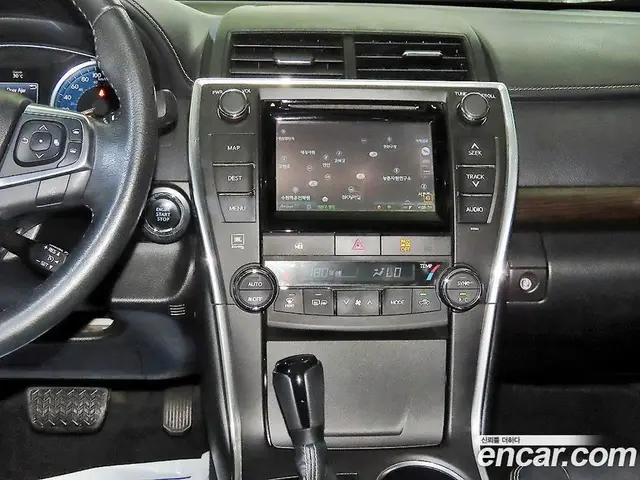 Toyota Camry 2015 2.5 автомат (гидро), миниатюра 11 Toyota Camry 2015 2.5 автомат (гидро), миниатюра 11