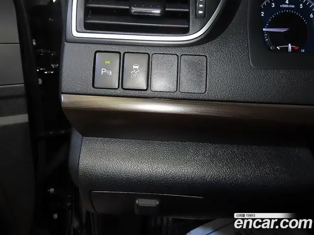 Toyota Camry 2015 2.5 автомат (гидро), миниатюра 4 Toyota Camry 2015 2.5 автомат (гидро), миниатюра 4