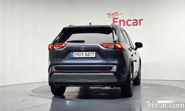 Toyota RAV4 2025 2.5 автомат (гидро), миниатюра 4 Toyota RAV4 2025 2.5 автомат (гидро), миниатюра 4