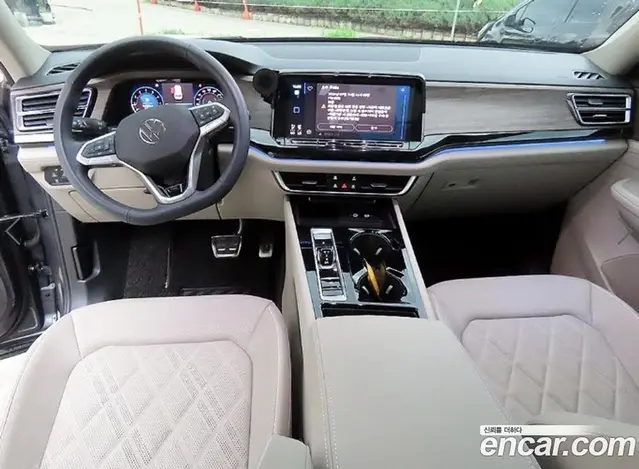 Volkswagen Atlas 2025 2.0 автомат (гидро), миниатюра 7 Volkswagen Atlas 2025 2.0 автомат (гидро), миниатюра 7