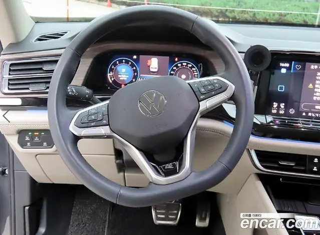Volkswagen Atlas 2025 2.0 автомат (гидро), миниатюра 8 Volkswagen Atlas 2025 2.0 автомат (гидро), миниатюра 8