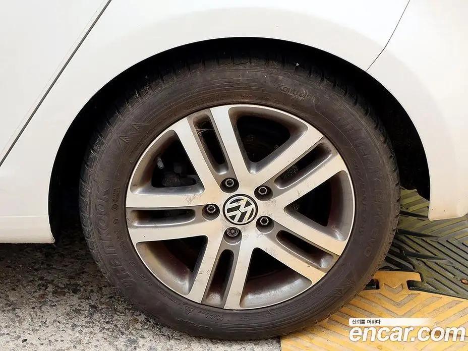 Volkswagen Golf 2012 2.0 автомат (гидро), фото 18 Volkswagen Golf 2012 2.0 автомат (гидро), фото 18