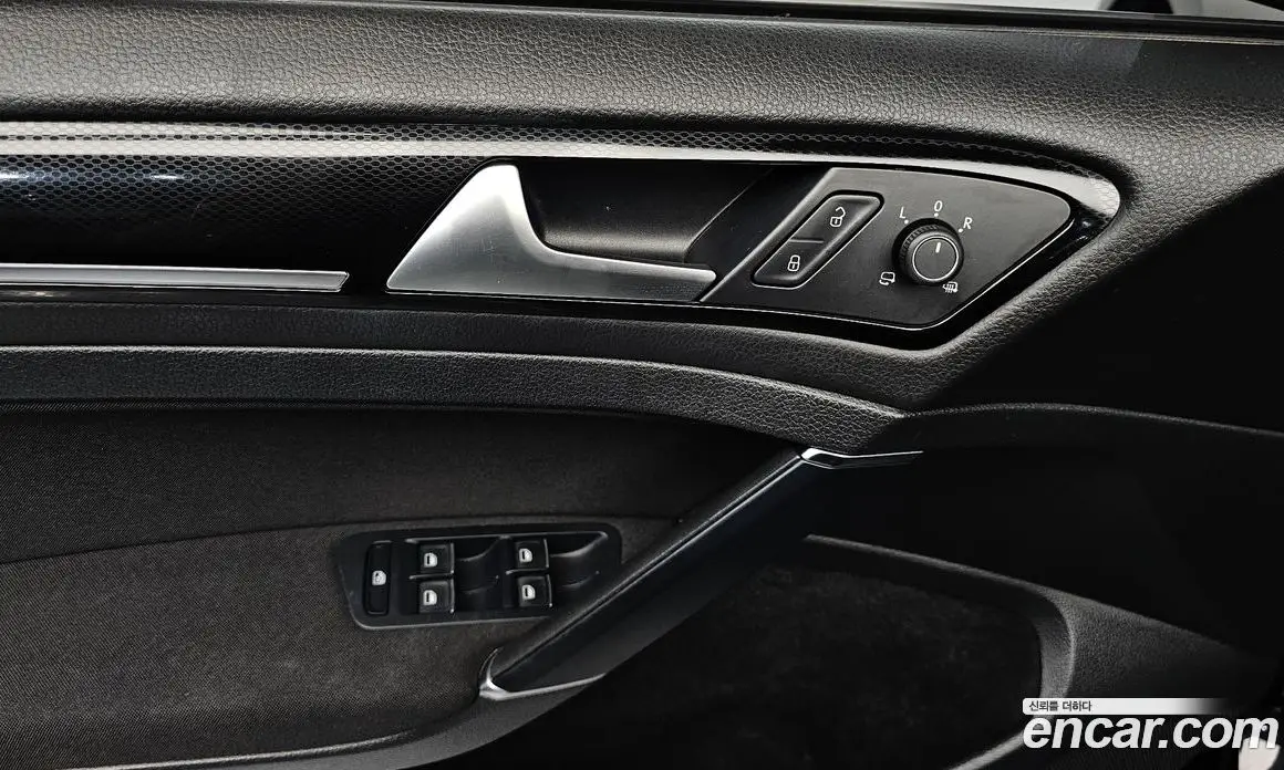 Volkswagen Golf 2015 2.0 автомат (гидро), фото 19 Volkswagen Golf 2015 2.0 автомат (гидро), фото 19