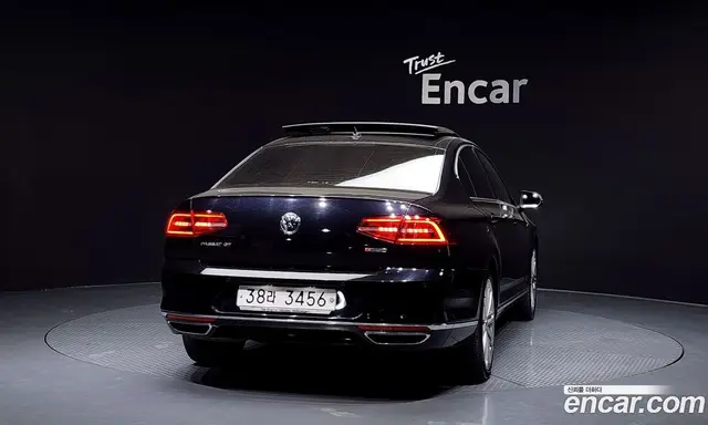 Volkswagen Passat 2018 2.0 автомат (гидро), миниатюра 4 Volkswagen Passat 2018 2.0 автомат (гидро), миниатюра 4
