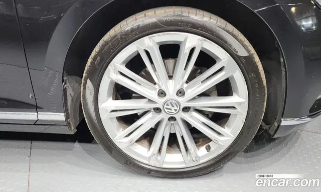 Volkswagen Passat 2018 2.0 автомат (гидро), миниатюра 5 Volkswagen Passat 2018 2.0 автомат (гидро), миниатюра 5