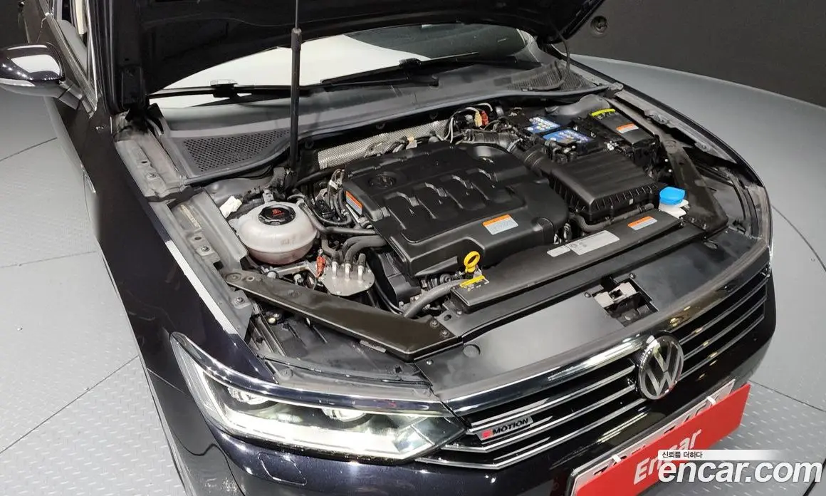 Volkswagen Passat 2018 2.0 автомат (гидро), фото 6 Volkswagen Passat 2018 2.0 автомат (гидро), фото 6