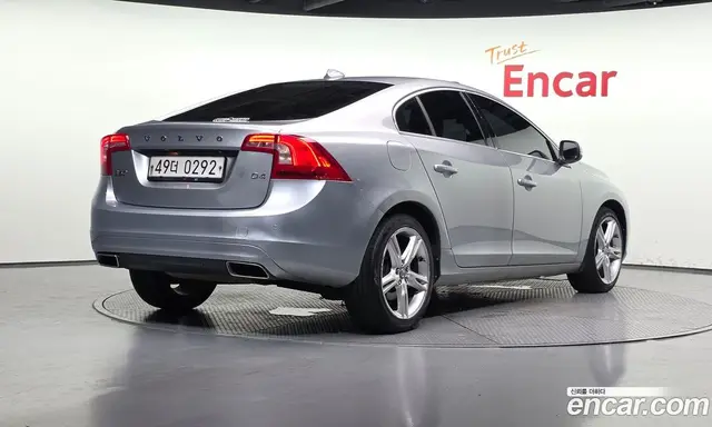 Volvo S60 2016 2.0 автомат (гидро), миниатюра 2 Volvo S60 2016 2.0 автомат (гидро), миниатюра 2