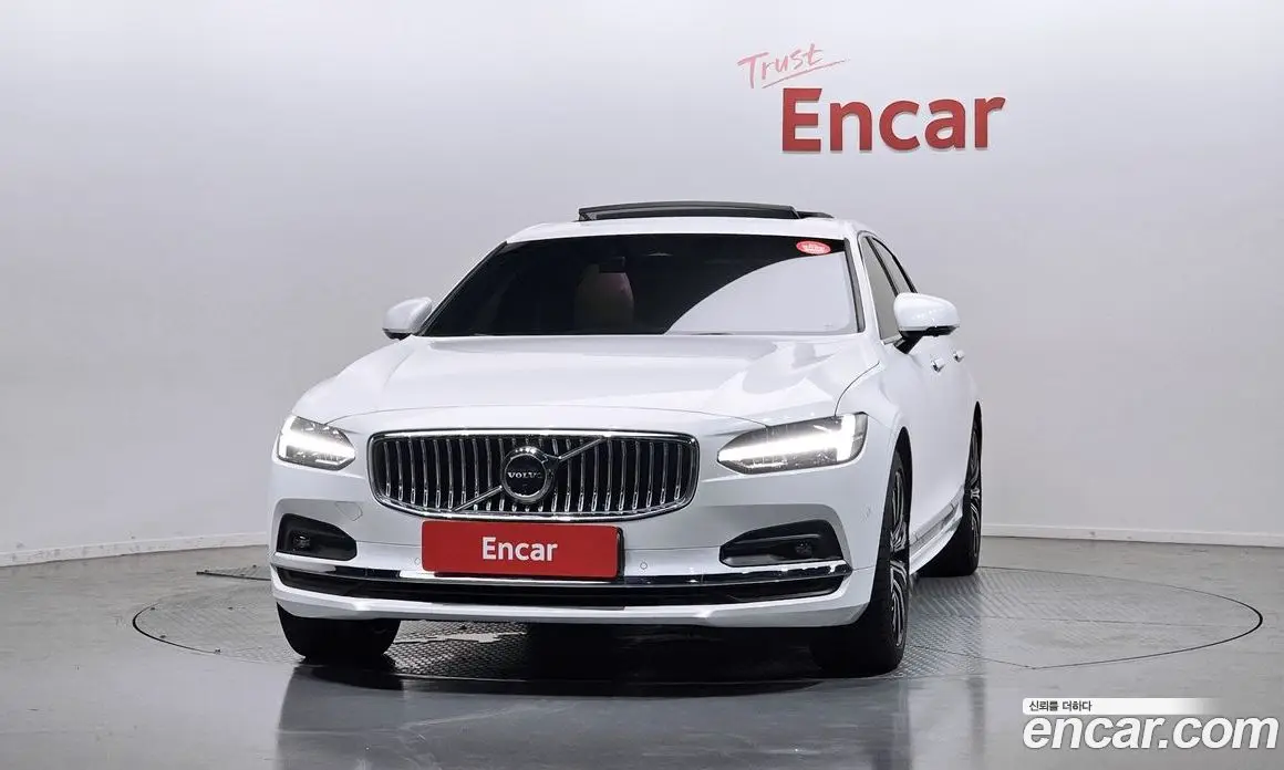 Volvo S90 2023 2.0 автомат (гидро), фото 3 Volvo S90 2023 2.0 автомат (гидро), фото 3