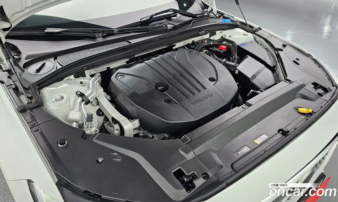 Volvo S90 2023 2.0 автомат (гидро), фото 6 Volvo S90 2023 2.0 автомат (гидро), фото 6
