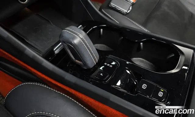 Volvo XC40 2020 2.0 автомат (гидро), миниатюра 12