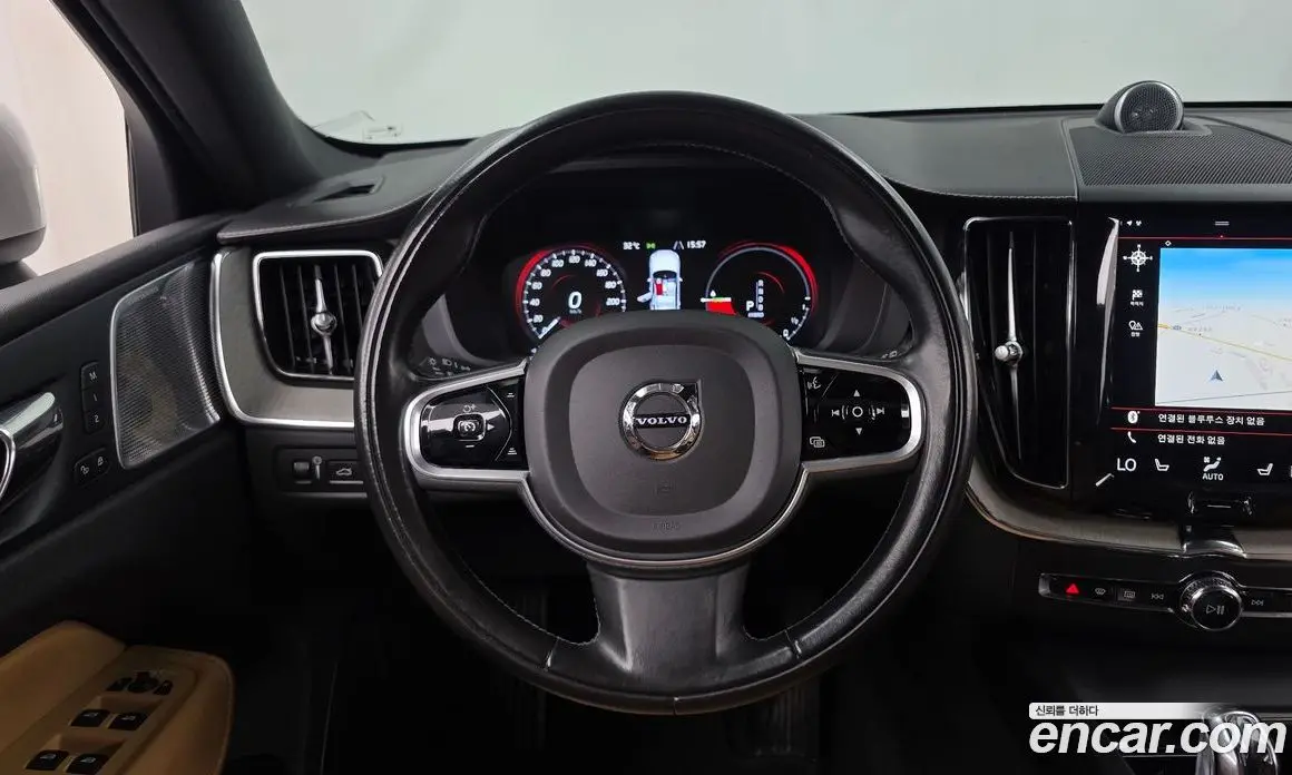 Volvo XC60 2018 2.0 автомат (гидро), фото 19 Volvo XC60 2018 2.0 автомат (гидро), фото 19