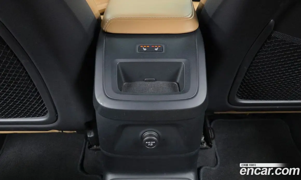Volvo XC60 2018 2.0 автомат (гидро), фото 25 Volvo XC60 2018 2.0 автомат (гидро), фото 25