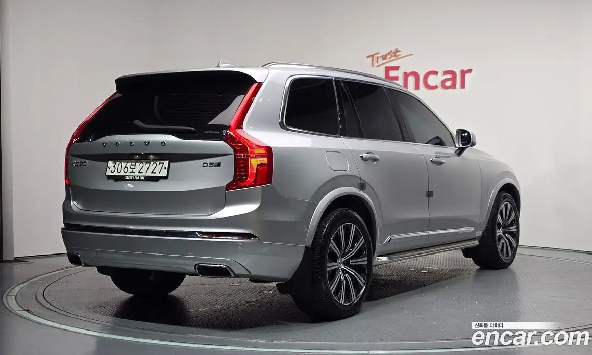 Volvo XC90 2020 2.0 автомат (гидро), фото 2 Volvo XC90 2020 2.0 автомат (гидро), фото 2