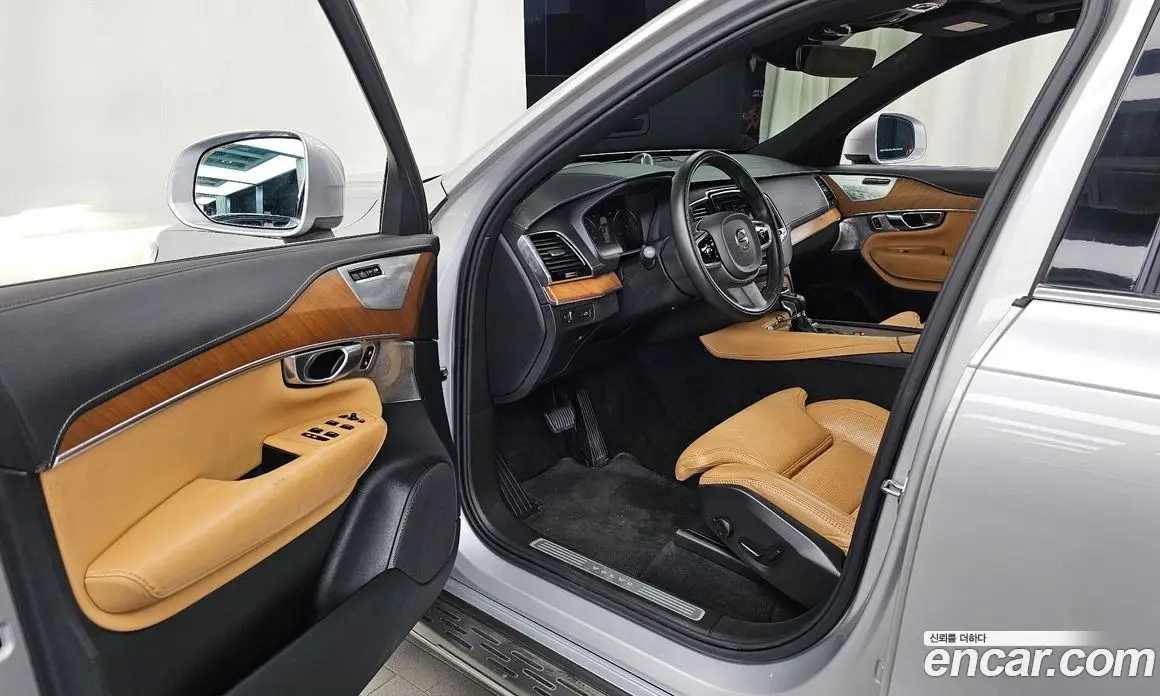 Volvo XC90 2020 2.0 автомат (гидро), фото 10 Volvo XC90 2020 2.0 автомат (гидро), фото 10