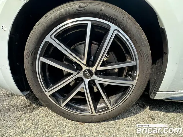 Audi A5 2025 2.0 автомат (гидро), миниатюра 5 Audi A5 2025 2.0 автомат (гидро), миниатюра 5