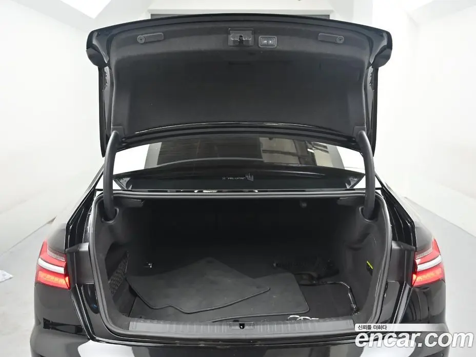 Audi A6 2022 2.0 автомат (гидро), фото 20 Audi A6 2022 2.0 автомат (гидро), фото 20