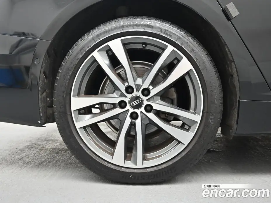 Audi A6 2022 2.0 автомат (гидро), фото 7 Audi A6 2022 2.0 автомат (гидро), фото 7