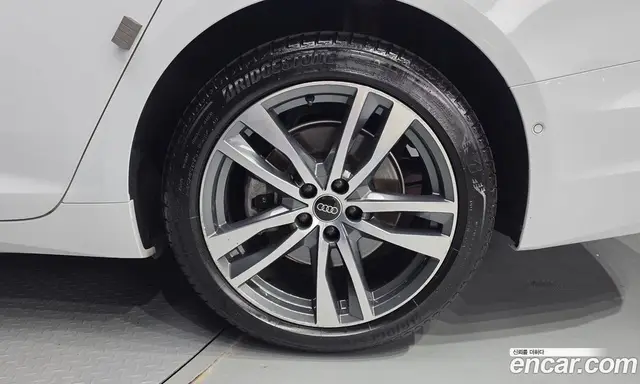 Audi A6 2023 2.0 автомат (гидро), миниатюра 7 Audi A6 2023 2.0 автомат (гидро), миниатюра 7