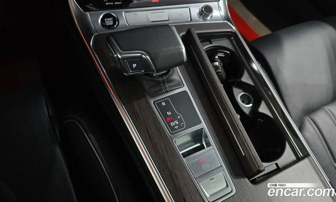 Audi A6 2023 3.0 автомат (гидро), фото 12 Audi A6 2023 3.0 автомат (гидро), фото 12