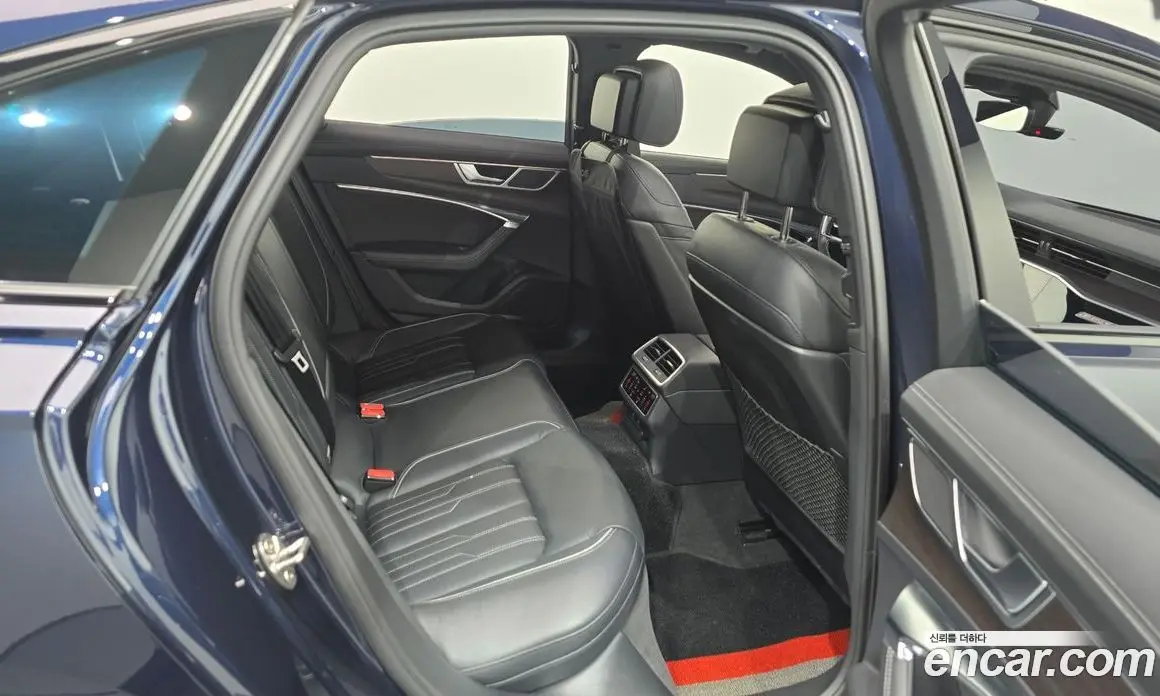 Audi A6 2023 3.0 автомат (гидро), фото 17 Audi A6 2023 3.0 автомат (гидро), фото 17