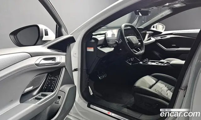 Audi A6 e-tron 2025 0.2 автомат (гидро), миниатюра 10
