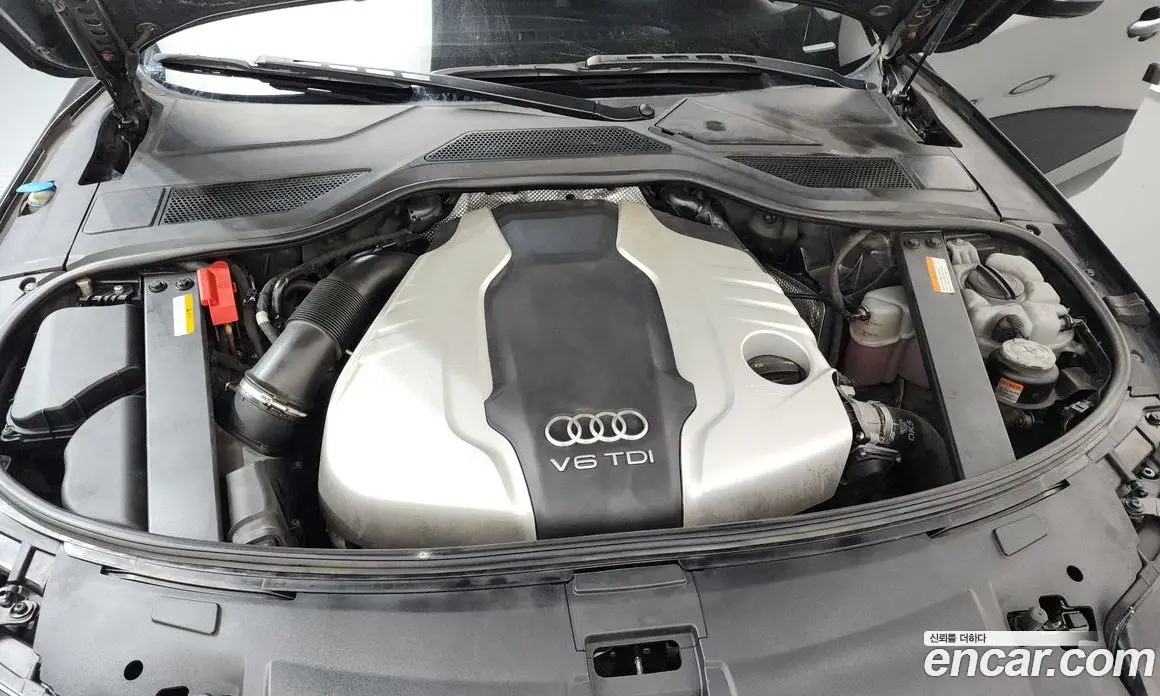 Audi A8 2012 3.0 автомат (гидро), фото 6 Audi A8 2012 3.0 автомат (гидро), фото 6
