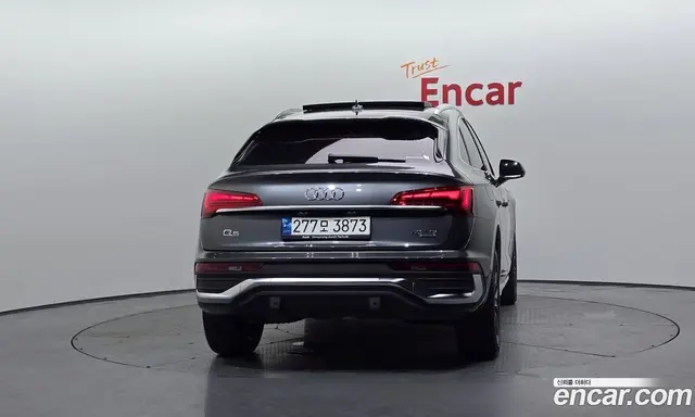 Audi Q5 2021 2.0 автомат (гидро), миниатюра 4