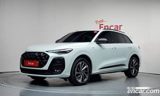 Audi Q5 2025 2.0 автомат (гидро), миниатюра 1
