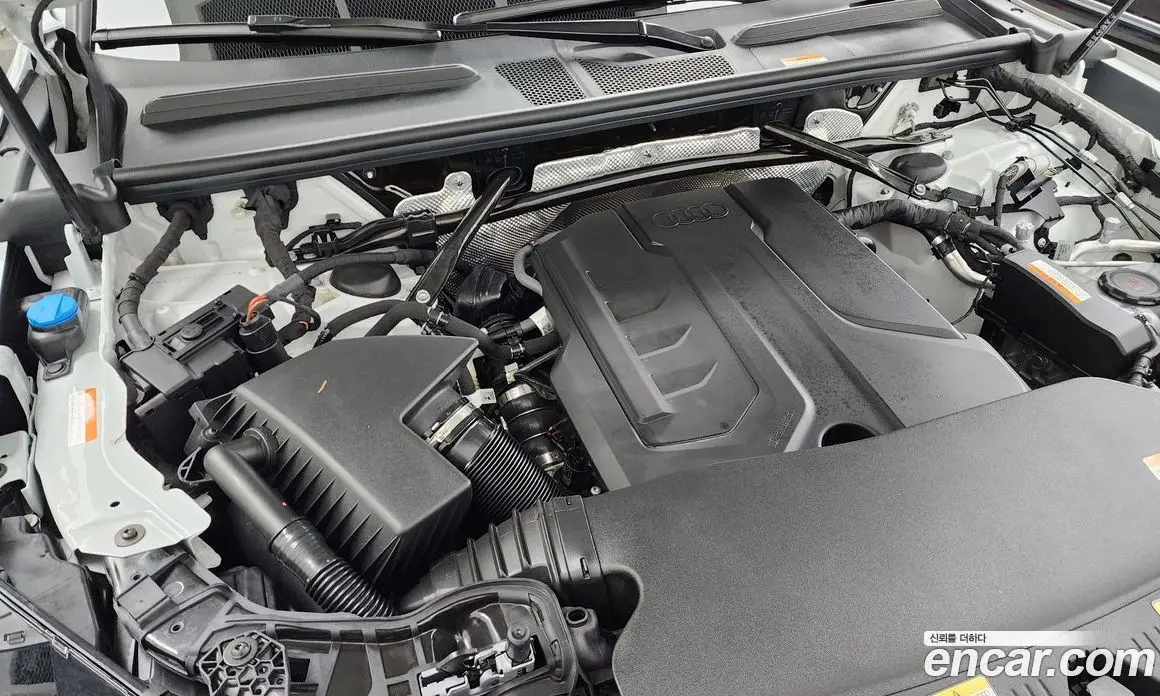 Audi Q5 2025 2.0 автомат (гидро), фото 6