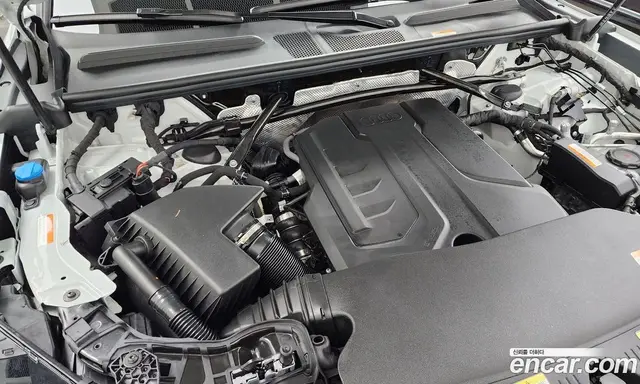 Audi Q5 2025 2.0 автомат (гидро), миниатюра 6