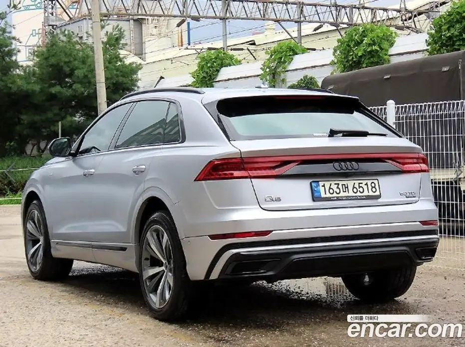 Audi Q8 2021 3.0 автомат (гидро), фото 3 Audi Q8 2021 3.0 автомат (гидро), фото 3