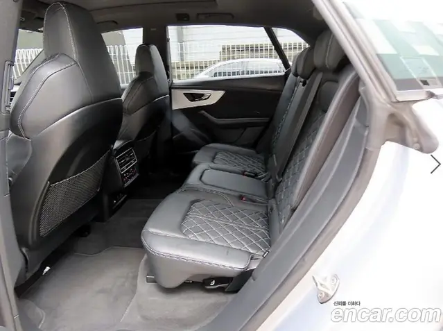 Audi Q8 2021 3.0 автомат (гидро), миниатюра 6 Audi Q8 2021 3.0 автомат (гидро), миниатюра 6