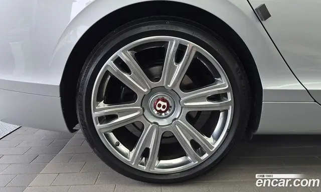 Bentley Flying Spur 2015 4.0 автомат (гидро), миниатюра 5 Bentley Flying Spur 2015 4.0 автомат (гидро), миниатюра 5