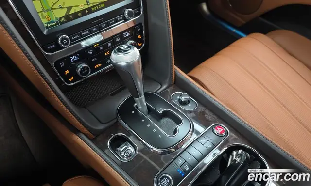 Bentley Flying Spur 2015 4.0 автомат (гидро), миниатюра 9 Bentley Flying Spur 2015 4.0 автомат (гидро), миниатюра 9