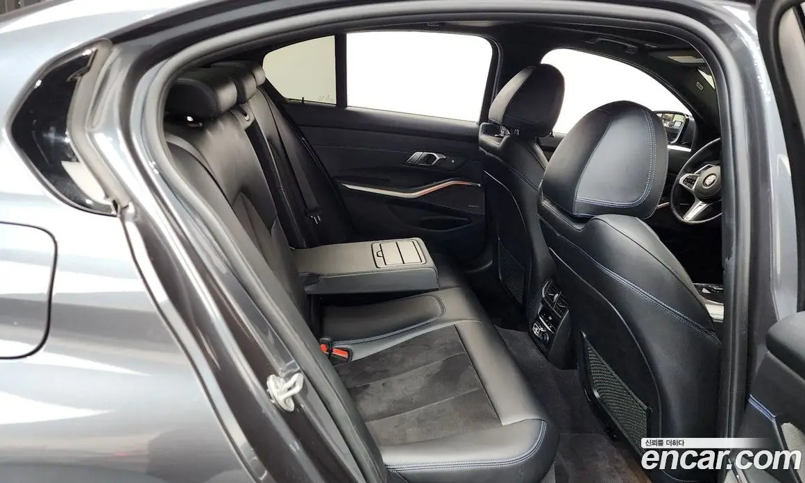 BMW 3 серия 2020 2.0 автомат (гидро), фото 12 BMW 3 серия 2020 2.0 автомат (гидро), фото 12