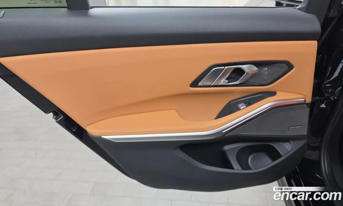 BMW 3 серия 2024 2.0 автомат (гидро), фото 15